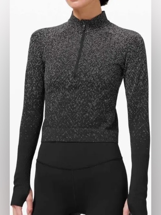 lululemon athletica Tops - Lululemon Rest Less Cropped 1/2 Zip workout top Herringbone Fade Black / White